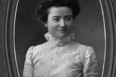 Archie Campbell's sister, Kate