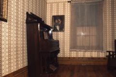 Parlour and Organ