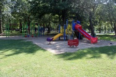 Plpayground equipment