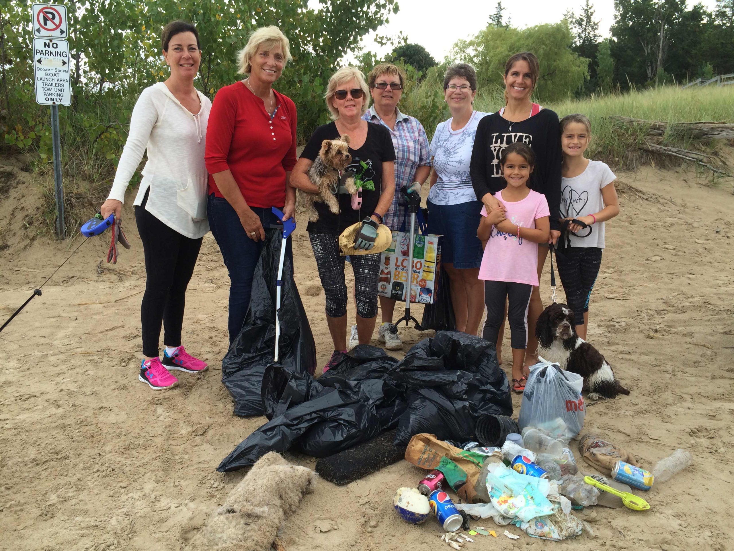 Beach Clean up Crew